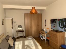 Pampero & Catona House B&B