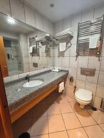 Simisso Hotel