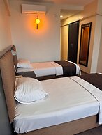 Simisso Hotel