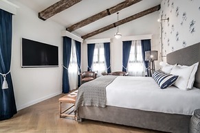 Zamarin Hotel