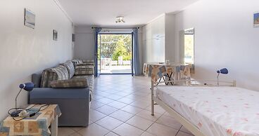 Aliki Studios
