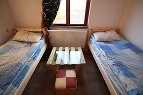 Sheni Hostel