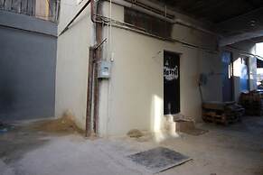 Sheni Hostel