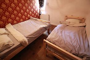 Sheni Hostel