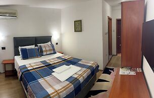 Hotel Square