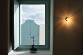 Valsamo Suites