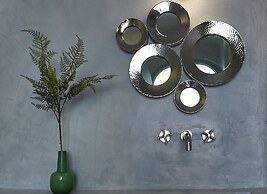 Valsamo Suites