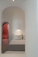Valsamo Suites