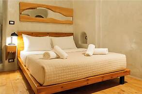Valsamo Suites