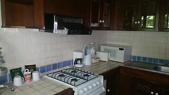 Marina Villas - Grand Isla Navidad