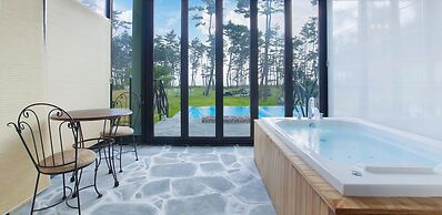 Pool Villa Linderburg
