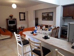 The Lemon Tree Lodge Rustic Village