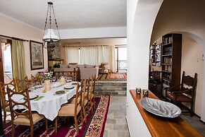 Traditional Luxury Villa Armonia