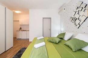 Villa Voinic 2