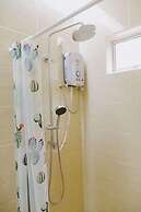 Lumut Cube Homestay Kontena