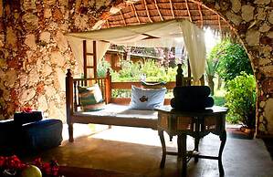 Samaki Lodge
