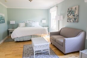 Kindred Spirits Inn & Cottages