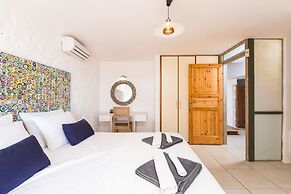 Yellow Dream Villas