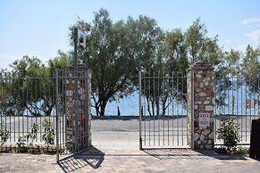 Almyra Holiday Village
