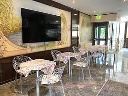 Hotel Condor