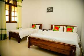 White Lodge Kandy