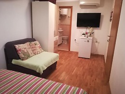 Inchy Accommodation