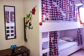 Izsla Suites