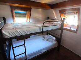 Izsla Suites