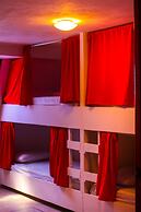 Izsla Suites