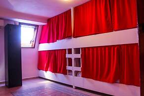 Izsla Suites