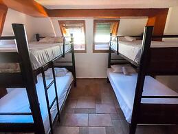 Izsla Suites
