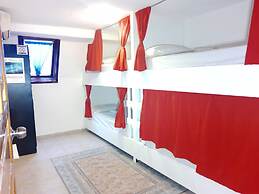 Izsla Suites