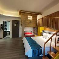 Wujie Childlike B&B
