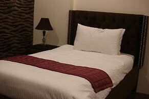 The Westin Suites Hotel