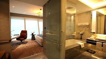 VIP Hotel