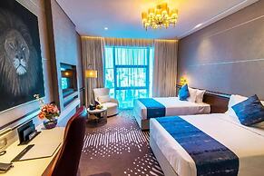 VIP Hotel