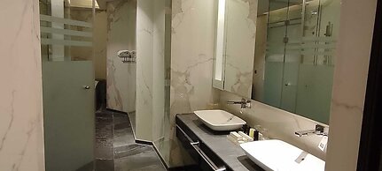 VIP Hotel