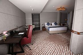 VIP Hotel