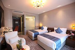 VIP Hotel
