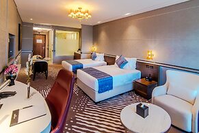 VIP Hotel