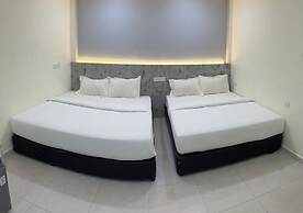 D'Lima Beach Inn