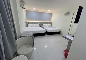 D'Lima Beach Inn