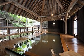 Okuhida Hot Spring Hirayukan