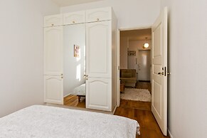 GM Apartment Kamergerskiy 2-21