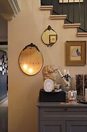 Labotessa Luxury Boutique Hotel