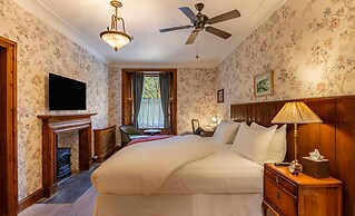 Rokeby Manor