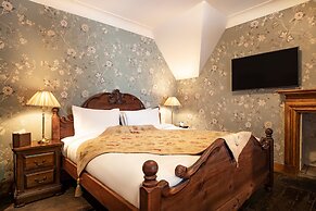 Rokeby Manor