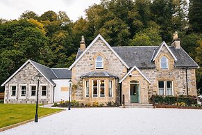Rokeby Manor