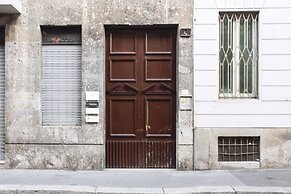 JOIVY Via Mauri