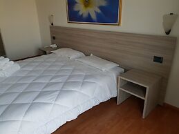 RistHotel Airport